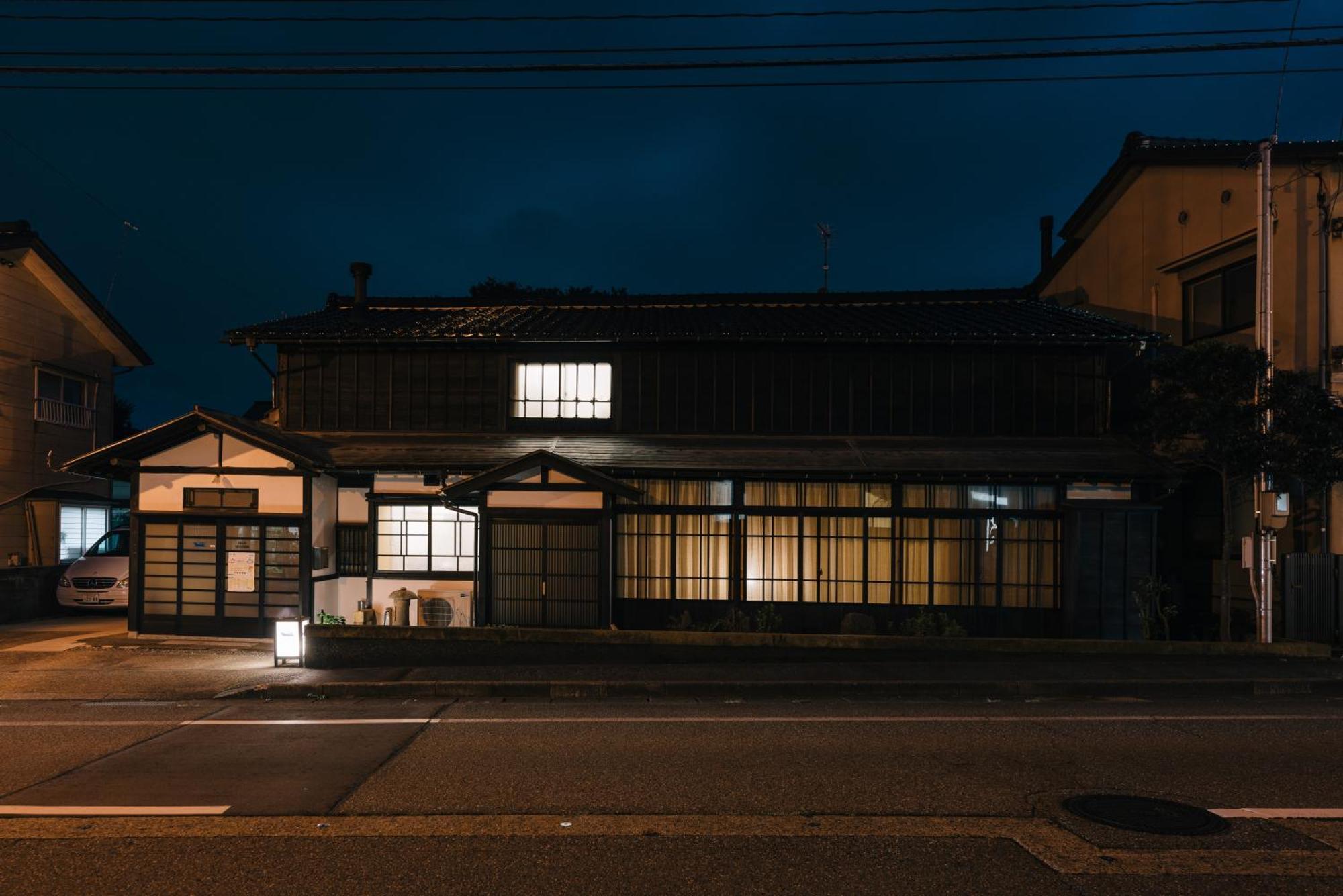 B&B MIKAWA - Kanazawa Fish Harbour Nomi Eksteriør billede